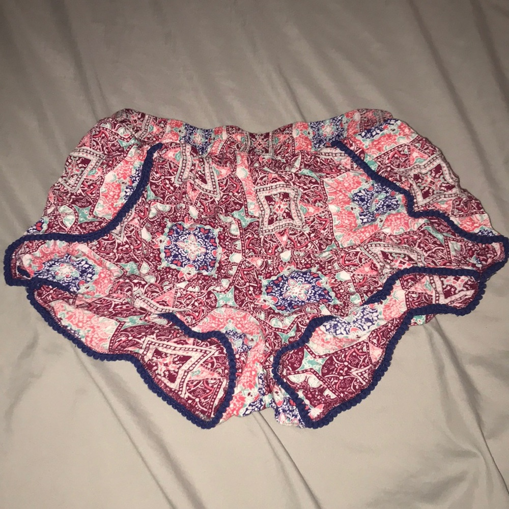 Ruffled shorts